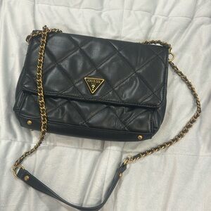 Guess leather bag ✨